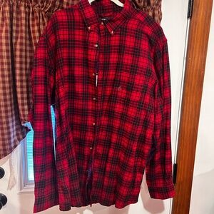 Chaps Red and Black Plaid brushed flannel Men's Button Down Shirt